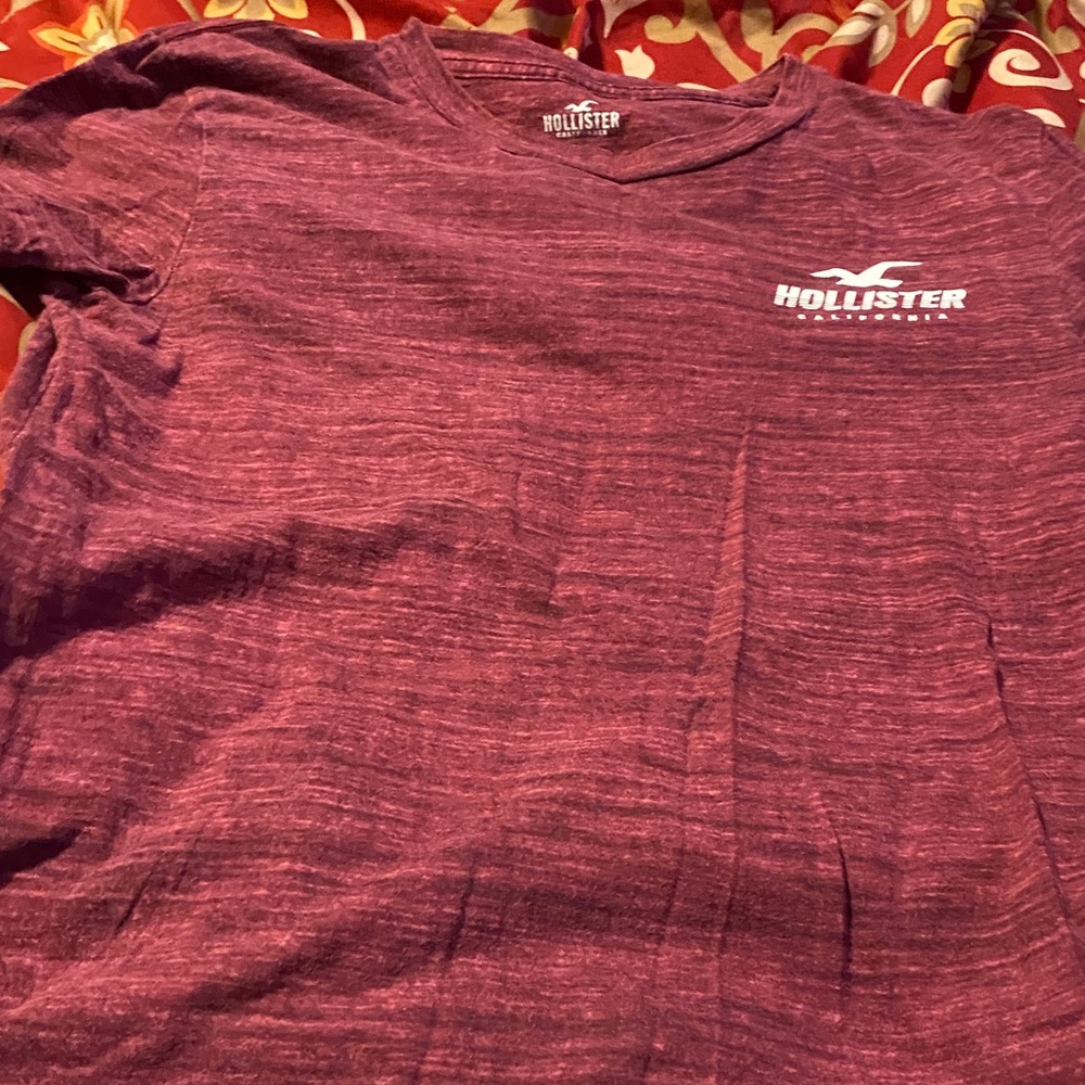 Hollister Burgundy V-Neck Tee